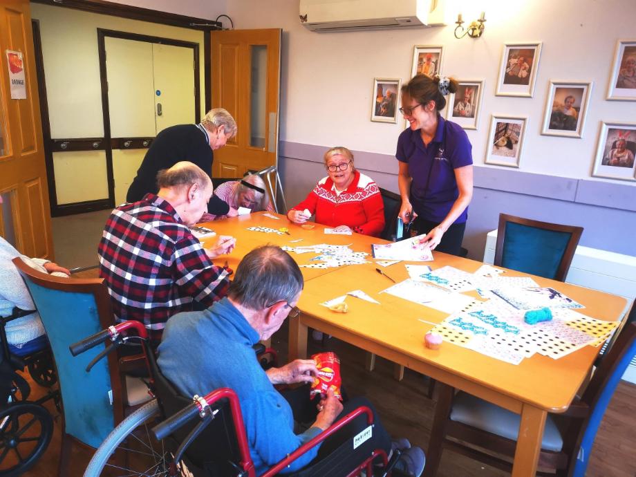 residents-creating-spring-bunting
